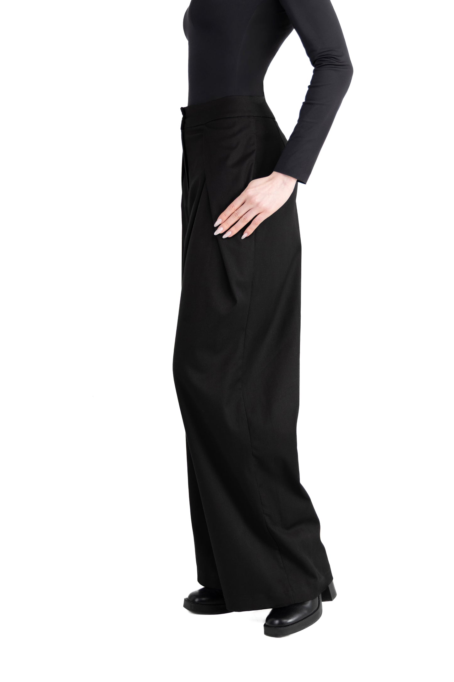 Noir Wool Blend Pants